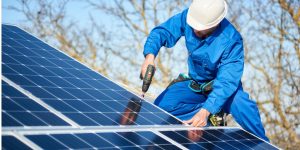 Installation Maintenance Panneaux Solaires Photovoltaïques à Monbalen